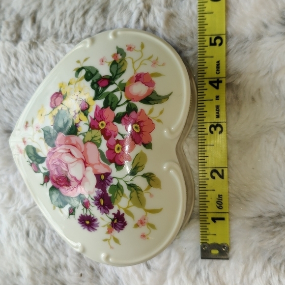 Musical Heart Trinket Jewelry Music Porcelain Floral Box - Picture 8 of 14
